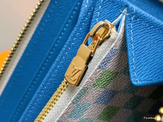 First bag ru LOUIS WALLET-19.5*10.5*2.5 cm VUITTON ZIPPY 0702